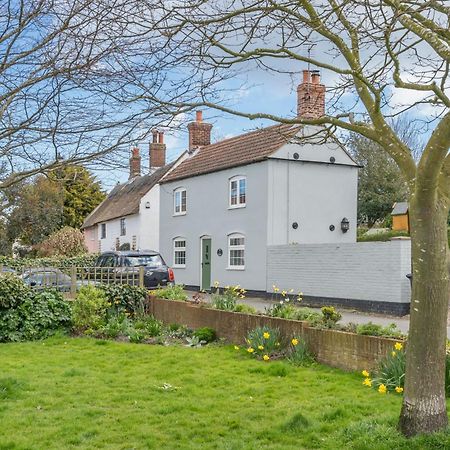 April Cottage By Winterton Cottages Exterior photo